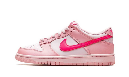 Nike Dunk Low Triple Pink