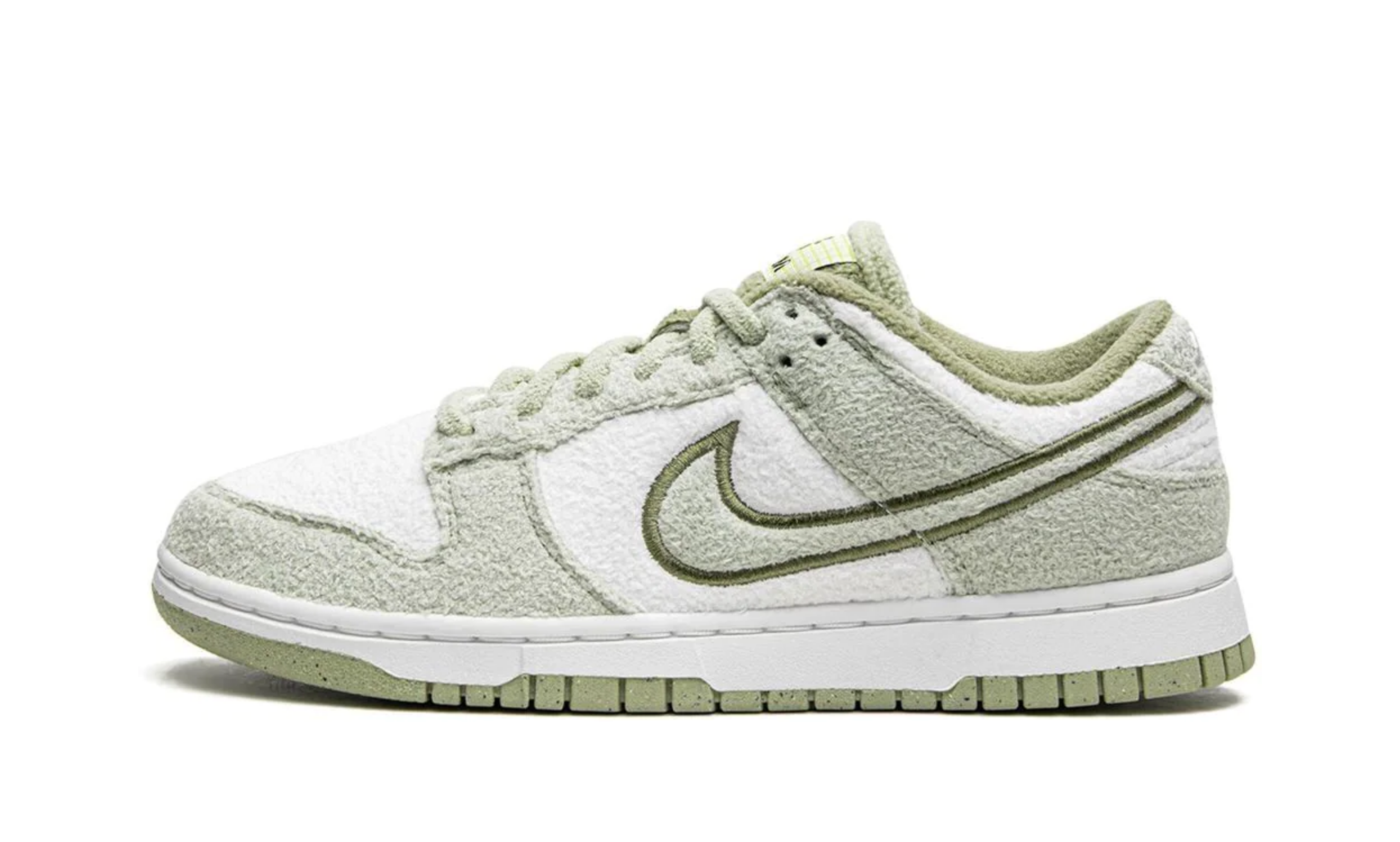 Nike Dunk Low SE Green Fleece Pack Honeydew