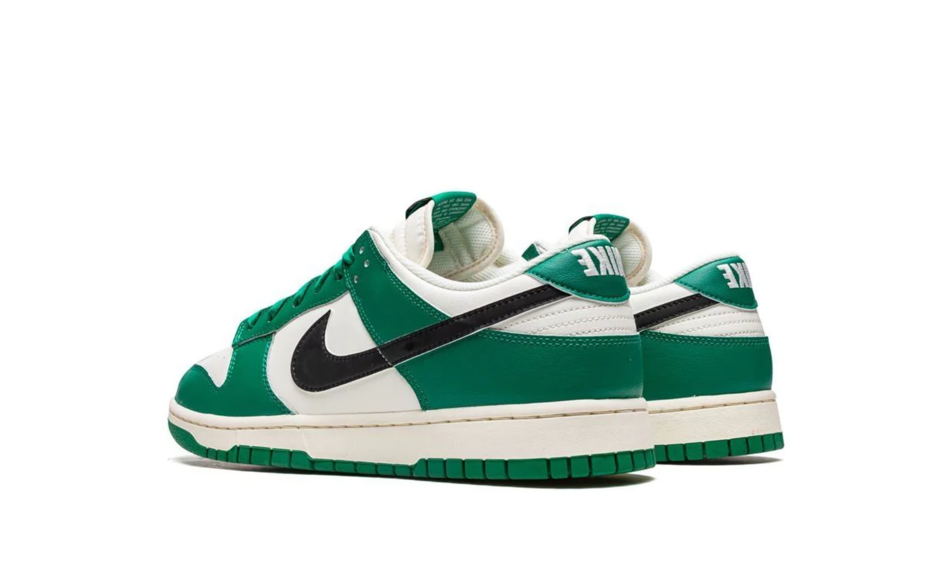 Nike Dunk Low sneakers in white and green