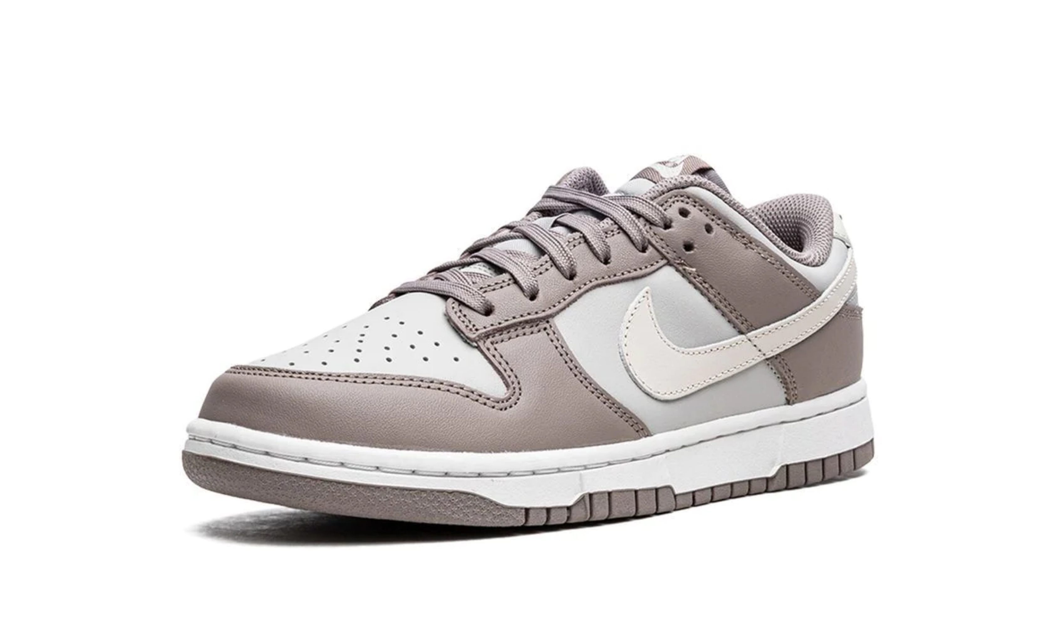 Nike Dunk Low Bone Beige