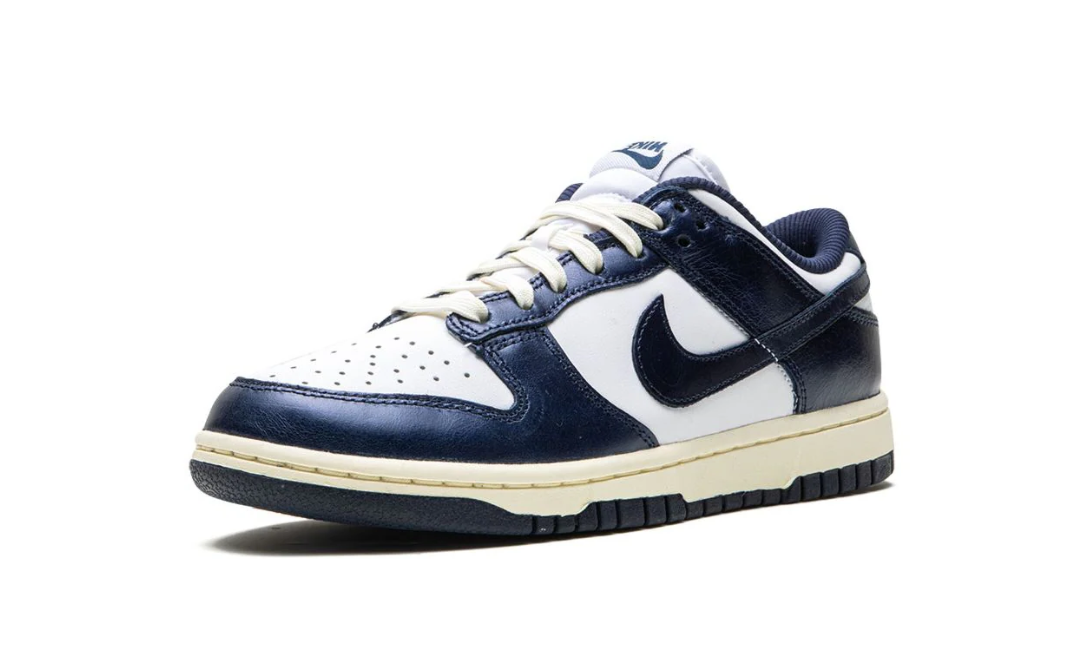 Nike Dunk Low Vintage Navy