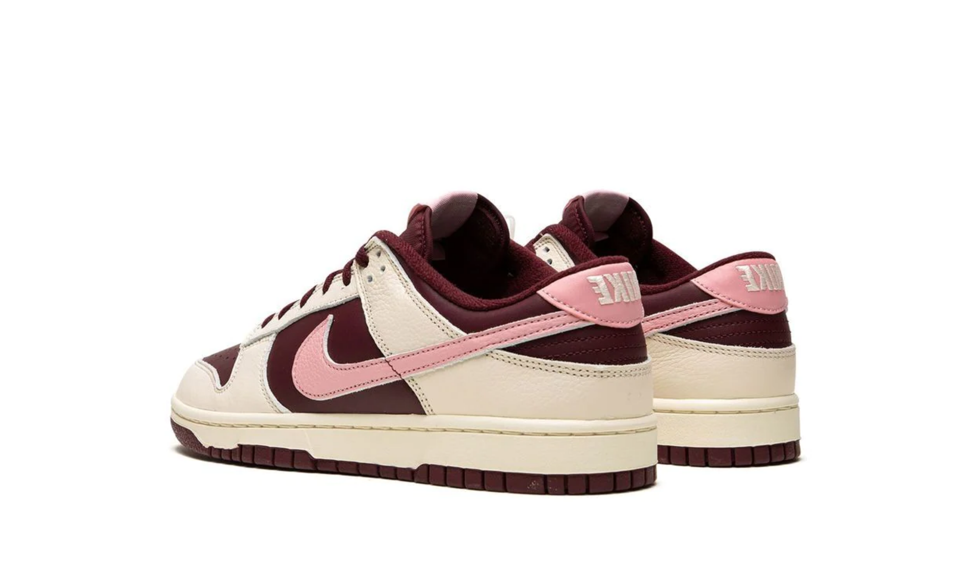 Nike Dunk Low PRM Valentine's Day (2023)