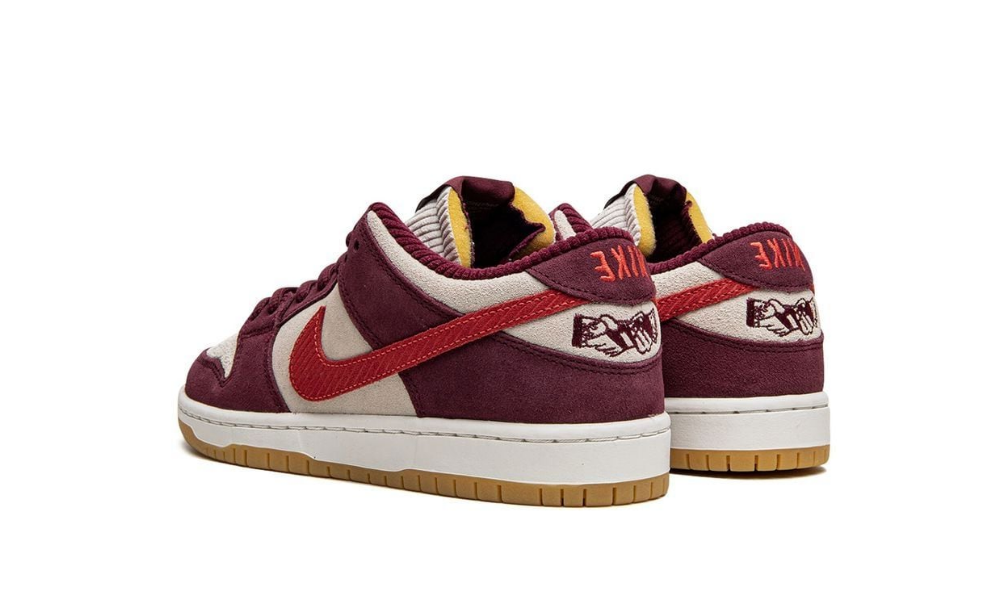 Nike SB Dunk Low Skate Like a Girl