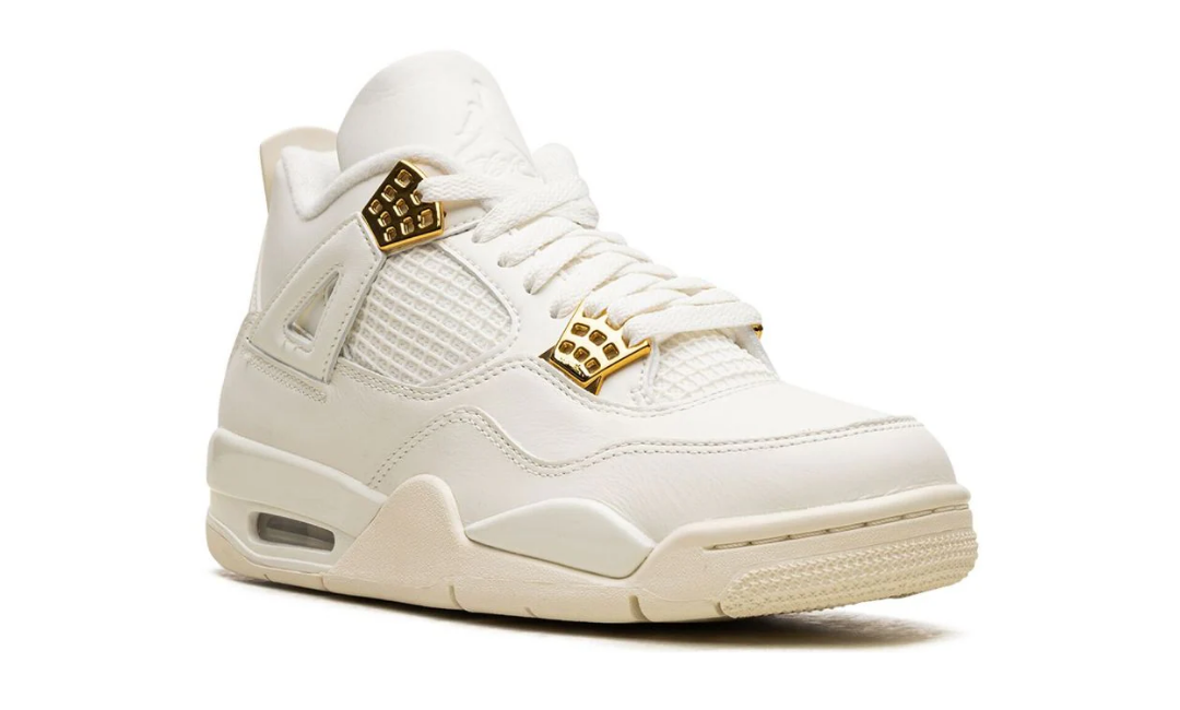 Air Jordan 4 Metallic Gold