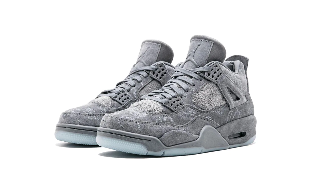 Air Jordan 4 Retro Kaws Grey