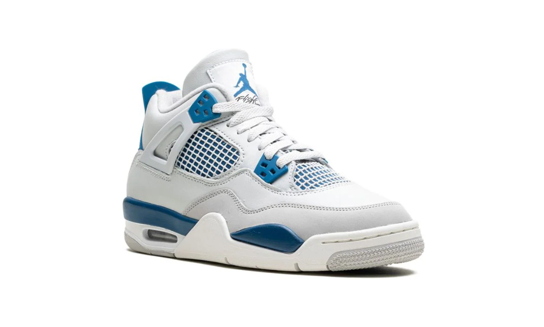 Air Jordan 4 Retro Military Blue