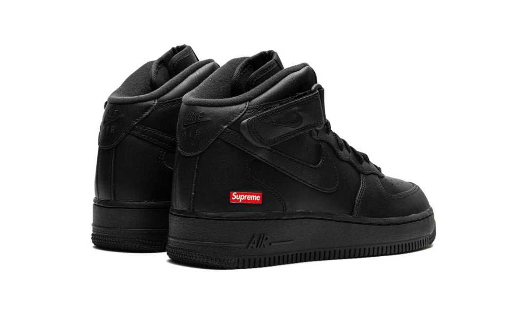 Nike Air Force 1 Mid Supreme Black