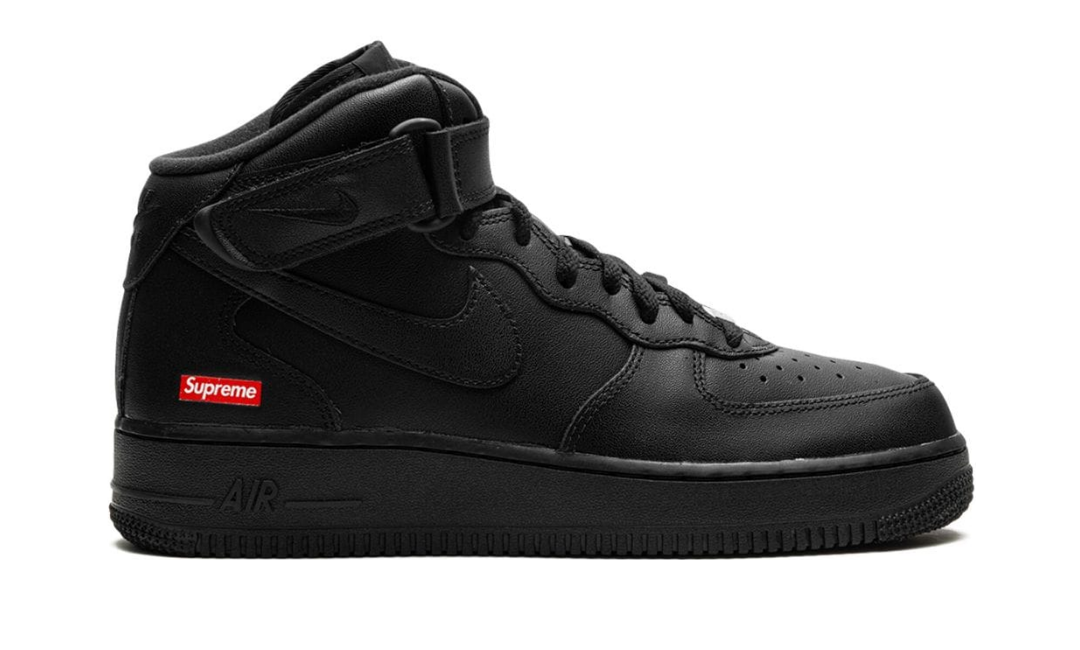 Nike Air Force 1 Mid Supreme Black