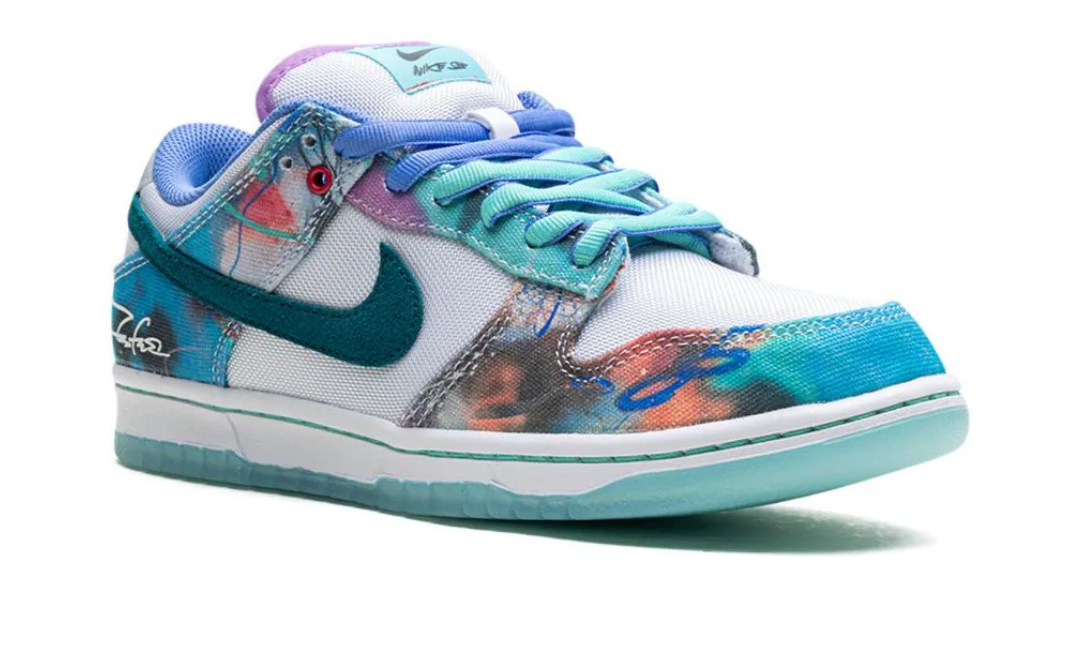 Nike SB Dunk Low Futura Laboratories Bleached Aqua