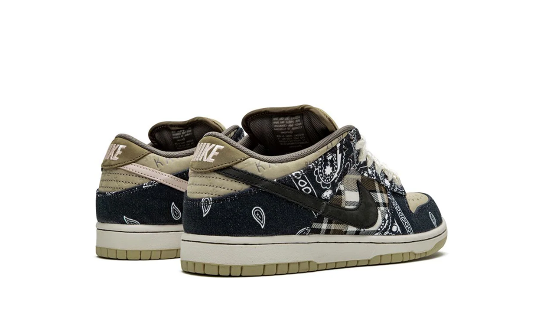 Nike SB Dunk Low Travis Scott