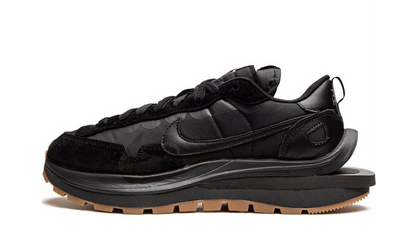 Nike Vaporwaffle Sacai Black Gum