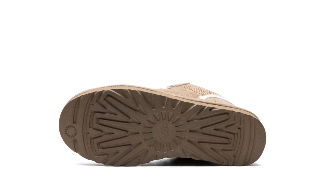 UGG Lowmel Sand